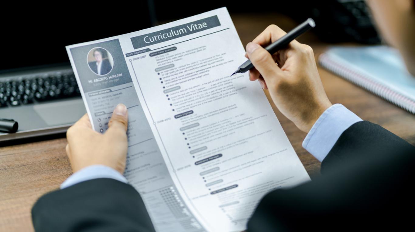 Resumo profissional no curr culo - Resumo Profissional 